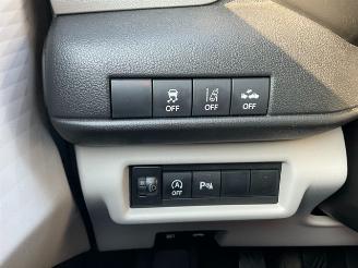 Suzuki Swift 1.2 GL+ Smart Hybrid picture 12