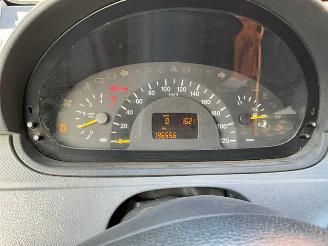 Mercedes Vito 109 CDi picture 11