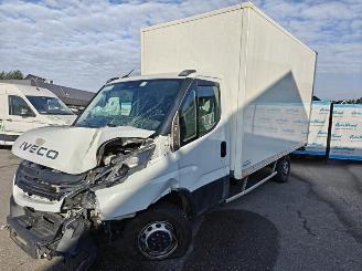 skadebil bedrijf Iveco Daily 35S16HE6 Bakwagen met Laadklep 2025/5