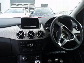 Mercedes B-klasse B-180 CDI picture 5