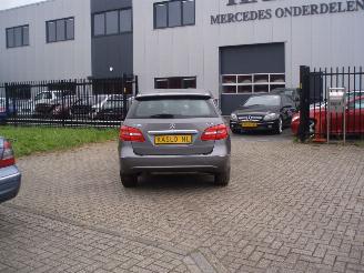 Vrakbiler auto Mercedes B-klasse B 180 CDI 2013/1
