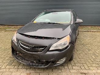 Avarii autoturisme Opel Astra SPORTS TOURER 2011/3