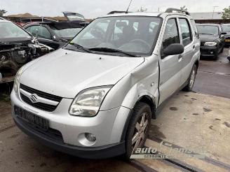 krockskadad bil auto Suzuki Ignis New Ignis (MH), Hatchback 5-drs, 2003 / 2007 1.5 16V 2005/6