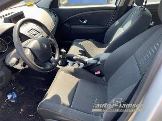 Renault Mégane Megane III Berline (BZ), Hatchback 5-drs, 2008 / 2017 1.6 16V picture 7