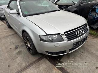 Vrakbiler auto Audi A4 A4 Cabriolet (B6), Cabrio, 2002 / 2005 3.0 V6 30V 2004/6