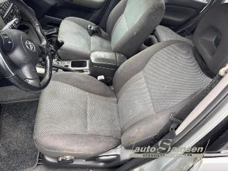 Toyota Rav-4 RAV4 (A2), Terreinwagen, 2000 / 2005 2.0 16V VVT-i 4x4 picture 10