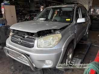 rozbiórka samochody osobowe Toyota Rav-4 RAV4 (A2), Terreinwagen, 2000 / 2005 2.0 16V VVT-i 4x4 2004/5