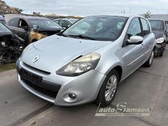 Auto da rottamare Renault Clio Clio III (BR/CR), Hatchback, 2005 / 2014 1.2 16V Tce 2010/2