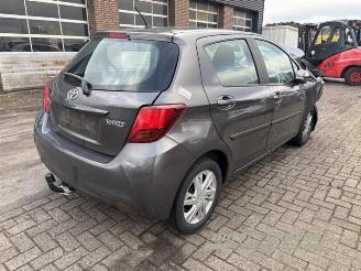 Toyota Yaris Yaris III (P13), Hatchback, 2010 / 2020 1.0 12V VVT-i picture 3