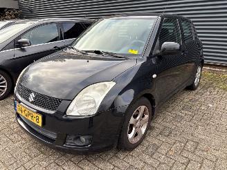 krockskadad bil auto Suzuki Swift  2008/8