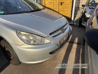 Vrakbiler auto Peugeot 307 307 SW (3H), Combi, 2002 / 2008 2.0 16V 2005/4