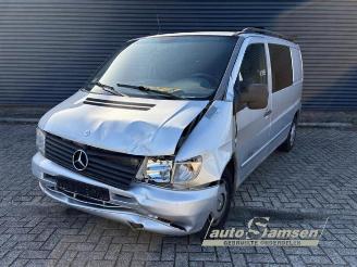 Coche siniestrado Mercedes Vito Vito (638.1/2), Bus, 1996 / 2003 2.2 CDI 110 16V 2002/11