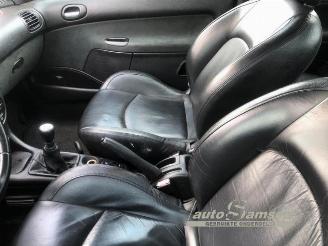 Peugeot 206 206 (2A/C/H/J/S), Hatchback, 1998 / 2012 1.6 16V picture 4