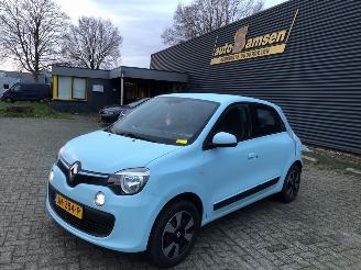 krockskadad bil auto Renault Twingo 2016/5