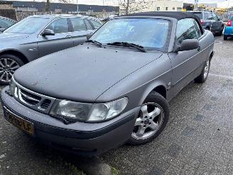 Vaurioauto  passenger cars Saab 9-3  2003/1