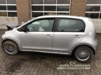 Volkswagen Up! Up! (121), Hatchback, 2011 1.0 12V 75 picture 4