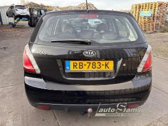 Kia Rio Rio II (DE), Hatchback, 2005 / 2011 1.4 16V picture 5