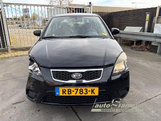 Kia Rio Rio II (DE), Hatchback, 2005 / 2011 1.4 16V picture 2