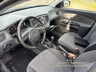 Kia Rio Rio II (DE), Hatchback, 2005 / 2011 1.4 16V picture 9