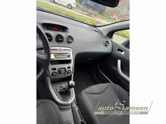 Autoverwertung Peugeot 308 308 SW (4E/H), Combi 5-drs, 2007 / 2014 1.6 16V THP 155 2010/8