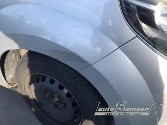 Renault Twingo Twingo II (CN), Hatchback 3-drs, 2007 / 2014 1.2 16V picture 4