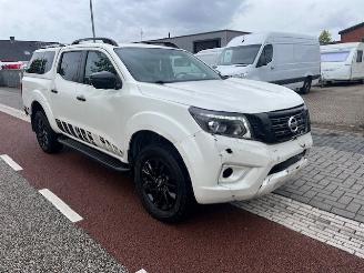 krockskadad bil bedrijf Nissan Navara 2.3 DCI 140KW DOUBLE CAB. 5P KLIMA NAVI CAMERA EURO6 2019/3