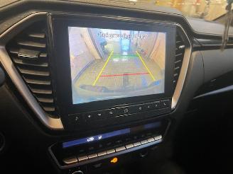 Isuzu D-Max 1.9d 120kw DOUBLE CAB.  V-CROSS  AUTOM. AIRCO KLIMA 4WD picture 12