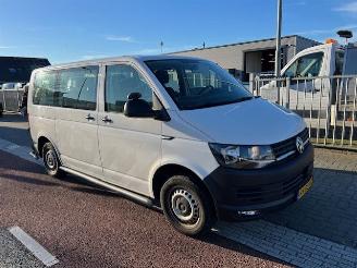 Voiture accidenté Volkswagen Transporter KOMBI 2.0 TDI 110KW PKW 8P AUTOMAAT KLIMA AIRCO EURO6 2018/3