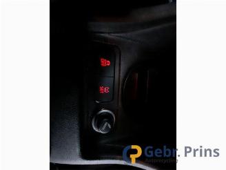 Volkswagen Up! Up! (121), Hatchback, 2011 1.0 12V 60 picture 8