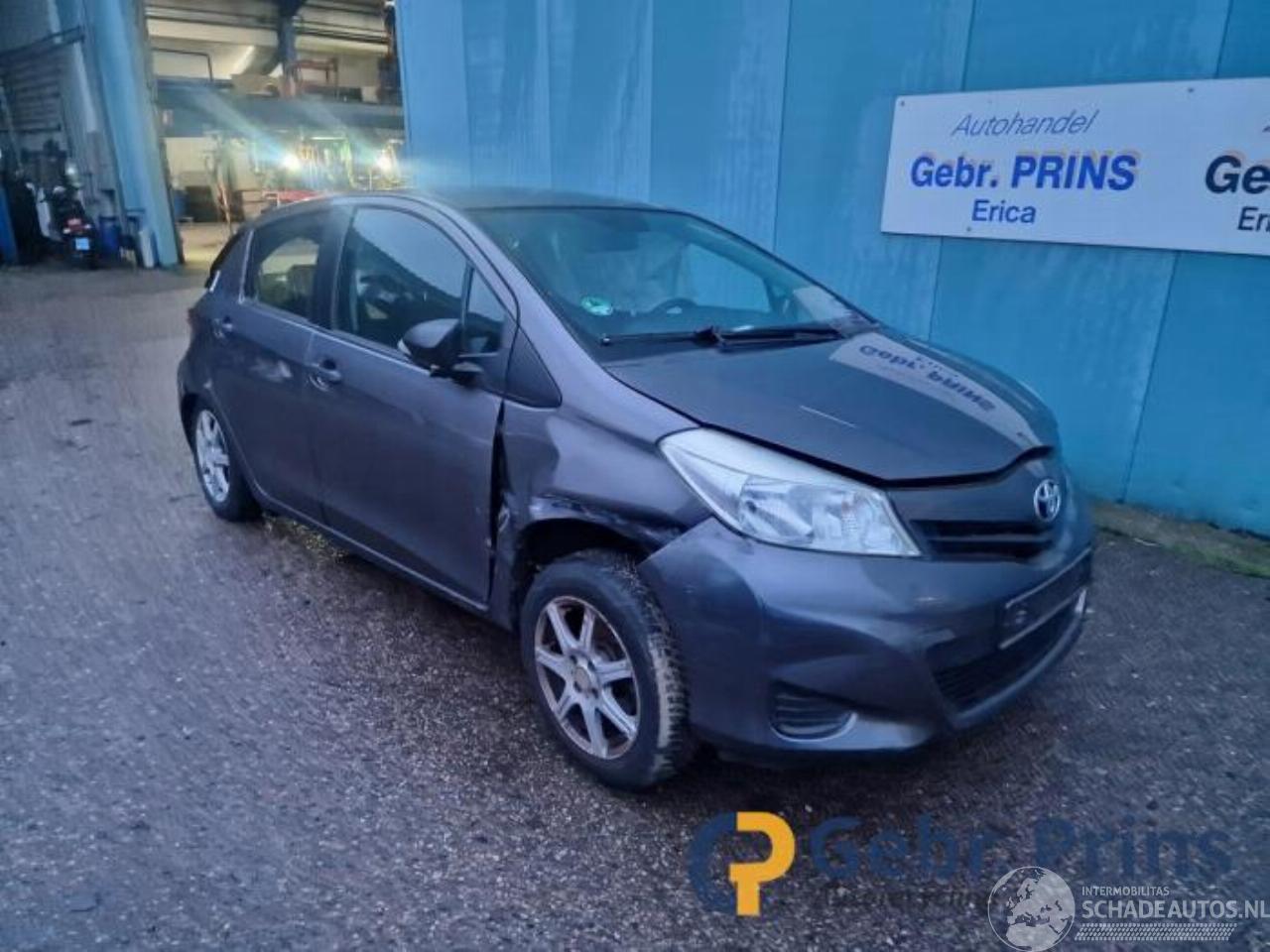 Toyota Yaris Yaris III (P13), Hatchback, 2010 / 2020 1.0 12V VVT-i