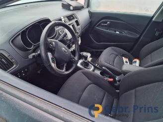 Kia Rio Rio III (UB), Hatchback, 2011 / 2017 1.4 CVVT 16V picture 5