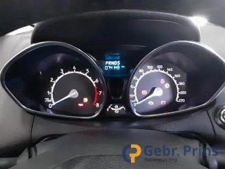 Ford EcoSport EcoSport (JK8), SUV, 2013 1.5 Ti-VCT 16V picture 6