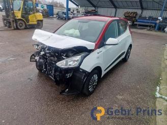 Hyundai I-10 i10 (B5), Hatchback, 2013 / 2019 1.0 12V picture 3