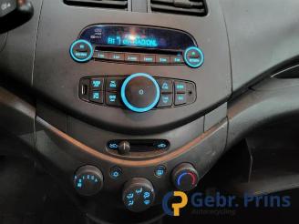 Chevrolet Spark Spark (M300), Hatchback, 2010 1.0 16V Bifuel picture 8