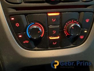 Opel Astra Astra J (PC6/PD6/PE6/PF6), Hatchback 5-drs, 2009 / 2015 1.4 16V ecoFLEX picture 7