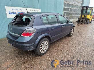 Opel Astra Astra H (L48), Hatchback 5-drs, 2004 / 2014 1.8 16V picture 2