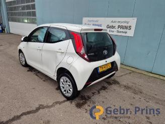 Vrakbiler auto Toyota Aygo Aygo (B40), Hatchback, 2014 1.0 12V VVT-i 2018/9