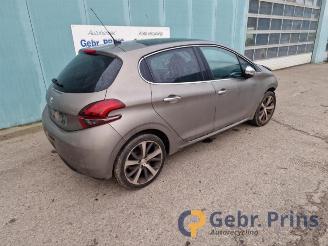 Uttjänta bilar auto Peugeot 208 208 I (CA/CC/CK/CL), Hatchback, 2012 / 2019 1.2 12V e-THP PureTech 110 2015/7