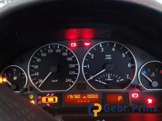 Salvage car BMW 3-serie 3 serie Touring (E46/3), Combi, 1999 / 2006 325i 24V 2004/6