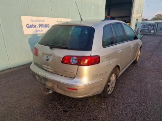Auto da rottamare Fiat Croma Croma (194), Hatchback, 2005 / 2011 2.2 MPI 16V 2007/12