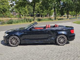 BMW 1-serie 120i 16V Cabrio  Benzine 1.995cc 125kW (170pk) RWD picture 9