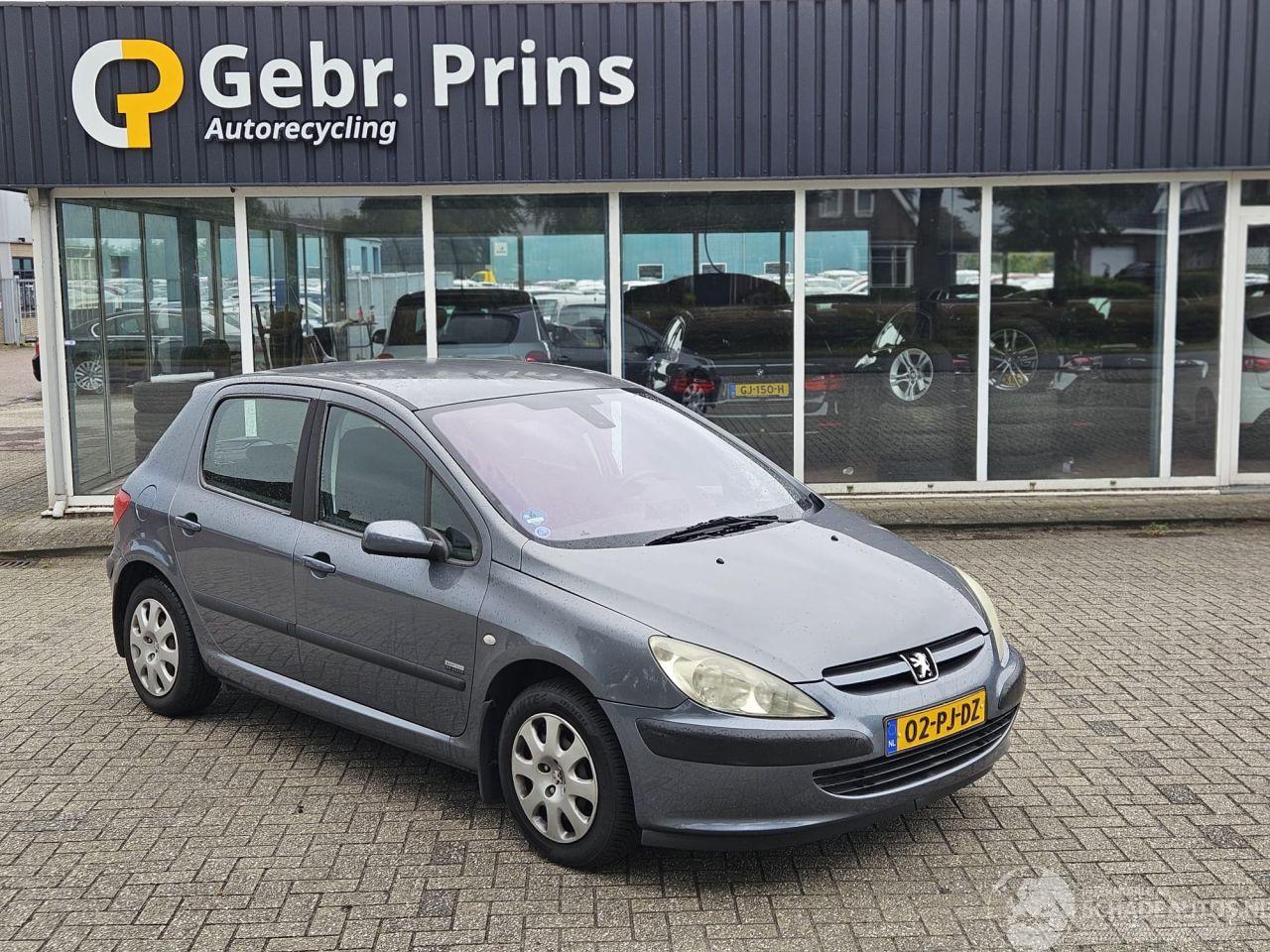 Peugeot 307 1.6 16V Hatchback  Benzine 1.587cc 80kW (109pk) FWD