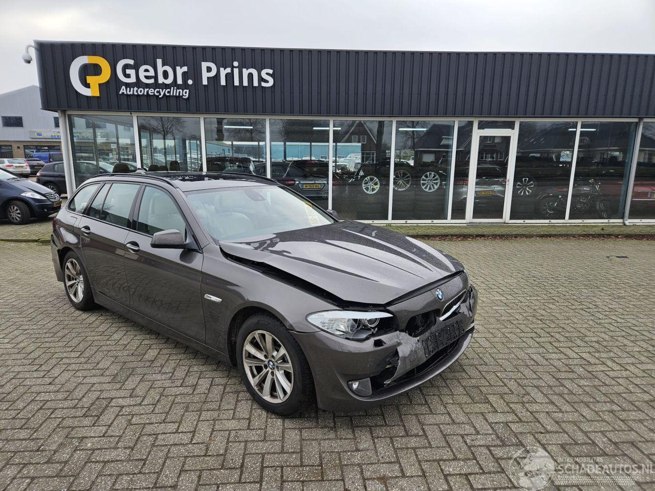 BMW 5-serie 525d 24V Combi/o  Diesel 2.993cc 150kW (204pk) RWD