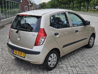Hyundai I-10 1.1i 12V Hatchback  Benzine 1.086cc 49kW (67pk) FWD picture 3