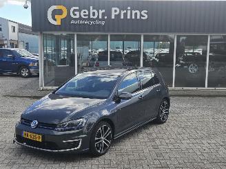 skadebil auto Volkswagen Golf 1.4 GTE 16V Hatchback  Elektrisch Benzine 1.395cc 150kW (204pk) FWD 2015/12