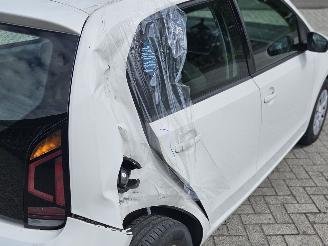 Volkswagen Up! 1.0 12V 60 Hatchback  Benzine 999cc 44kW (60pk) FWD picture 6