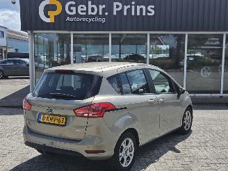 skadebil auto Ford B-Max 1.0 EcoBoost 12V 100 MPV  Benzine 999cc 74kW (101pk) 2013/4