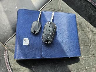 Peugeot 208 1.6 16V THP 155 Hatchback  Benzine 1.598cc 115kW (156pk) FWD picture 16