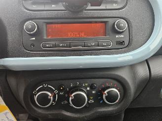 Renault Twingo 1.0 SCe 70 12V Hatchback 4Dr Benzine 999cc 52kW (71pk) RWD picture 10