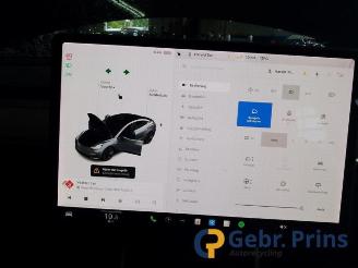 Tesla Model 3 Model 3, Sedan, 2017 Standard RWD Plus 60 kWh picture 5